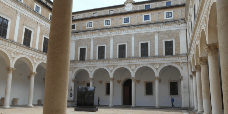 Urbino, cosa vedere in un giorno | Il Miraggio Travel Blog