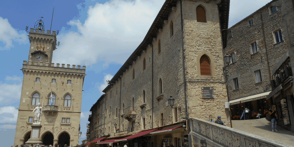 Palazzo Pubblico in Piazza della Libert&agrave;