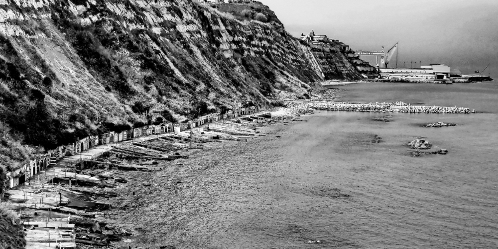 ncona come non l'avevo mai vista grotte